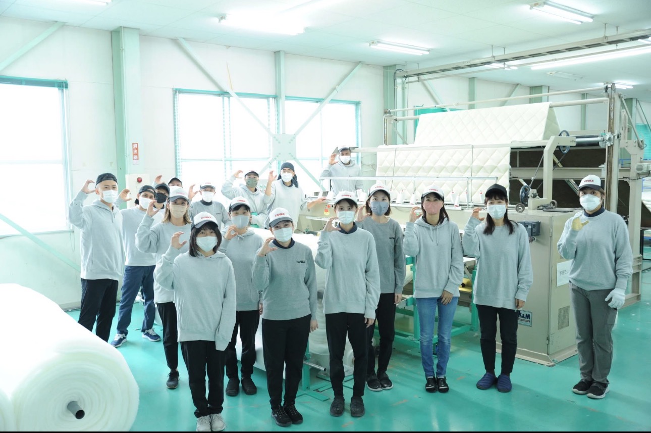 OFUTON KOBO team scene 01