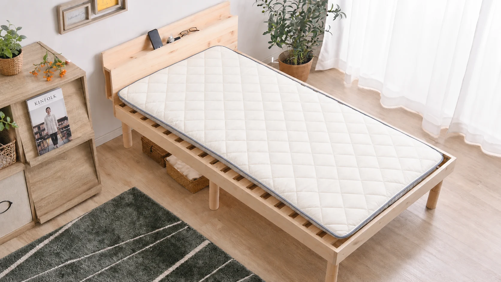 HIMARI placed on a low platform bed